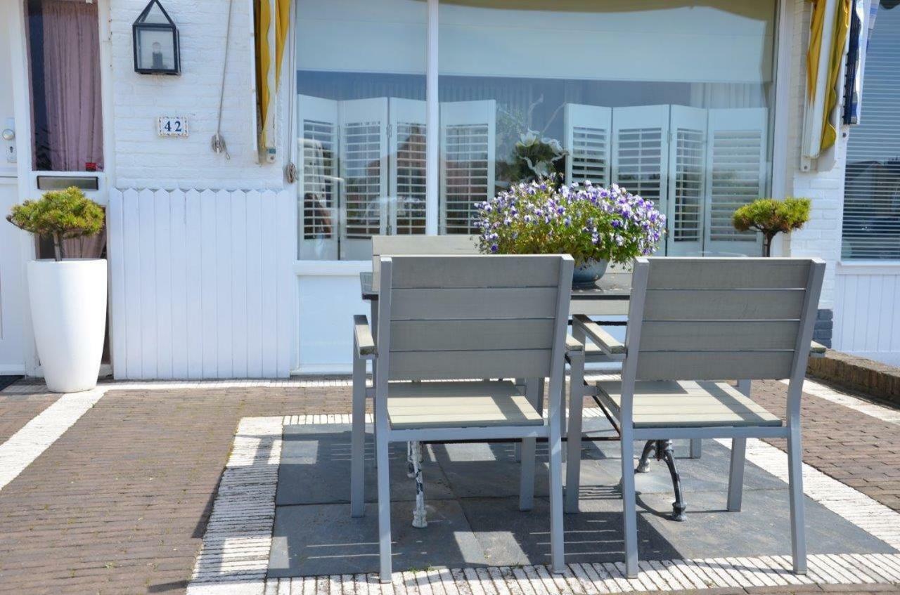 Pension 'T Hofje 350 Meter Van Het Strand Noordwijk Exterior photo